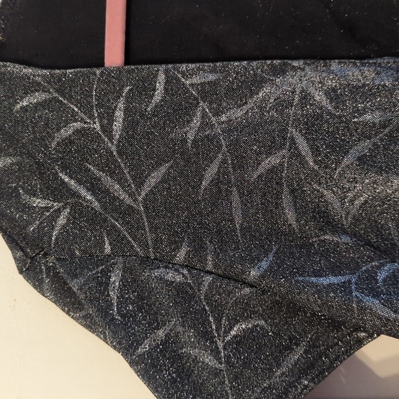 Cropped silver leaf bolero - Picture 3 of 5